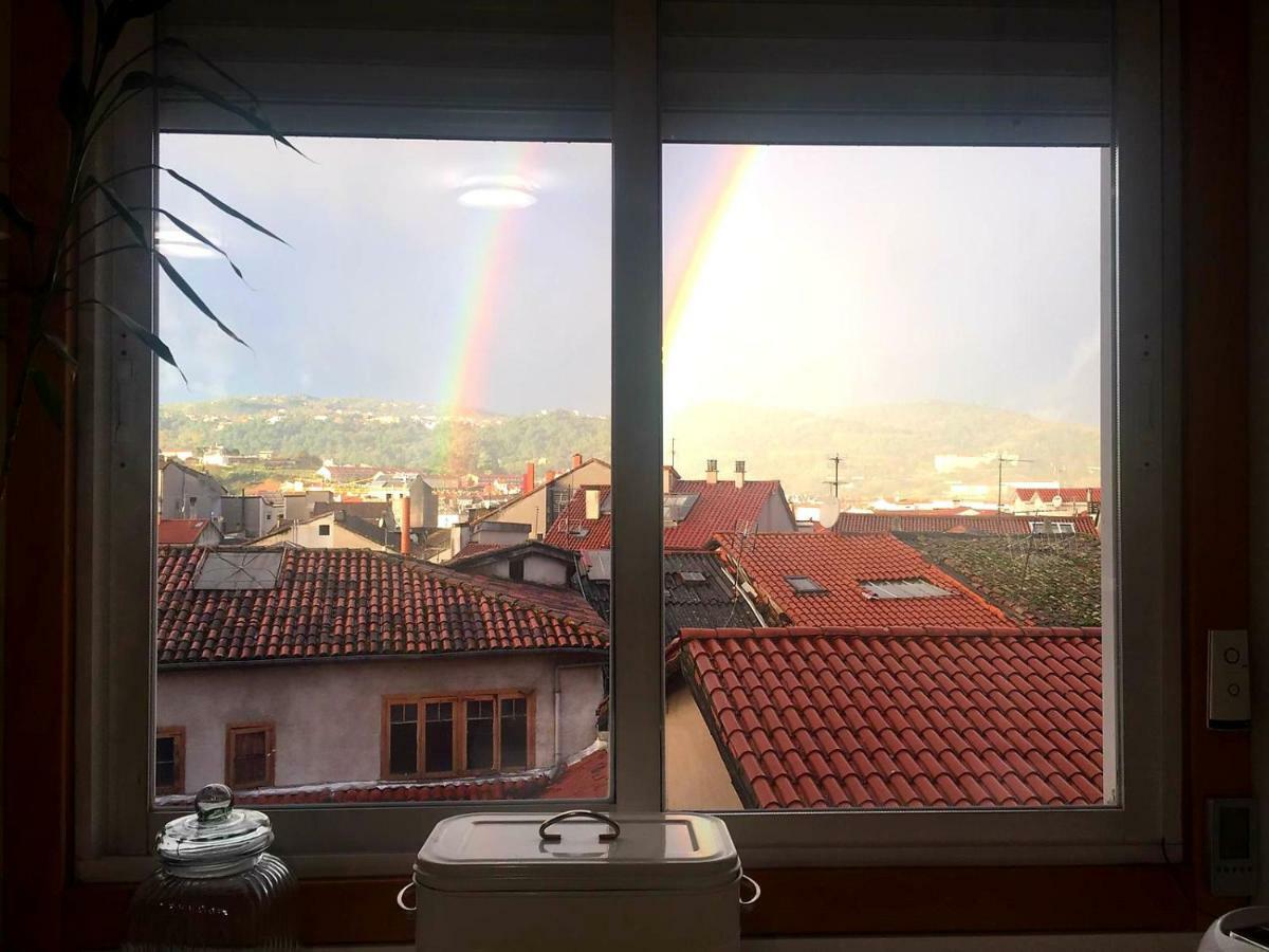 Duplex Luminoso Con Vistas En El Centro De Ourense Appartement Buitenkant foto